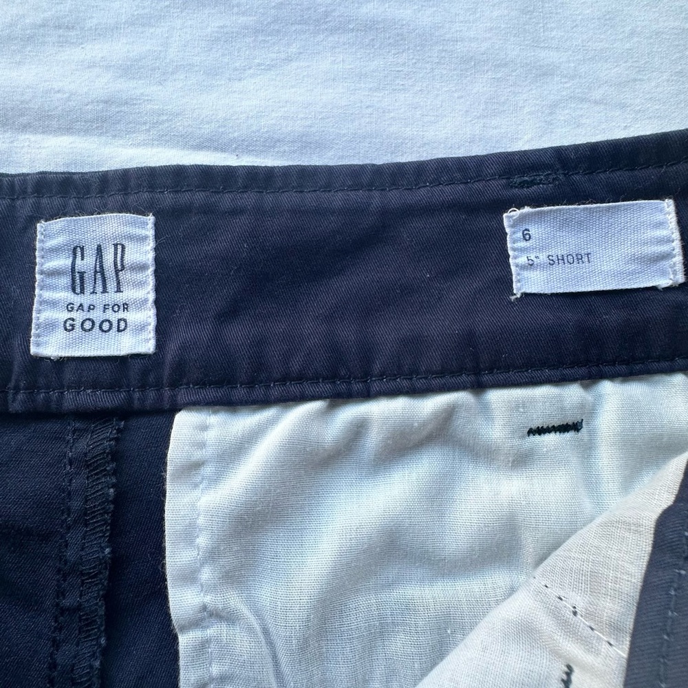 GAP for Good 5” Midnight Blue Casual Shorts